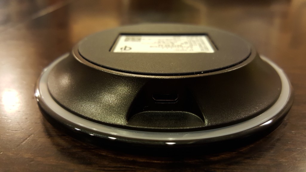 Samsung Qi Wireless Charger Upside Down Standalone Top Shot.jpg