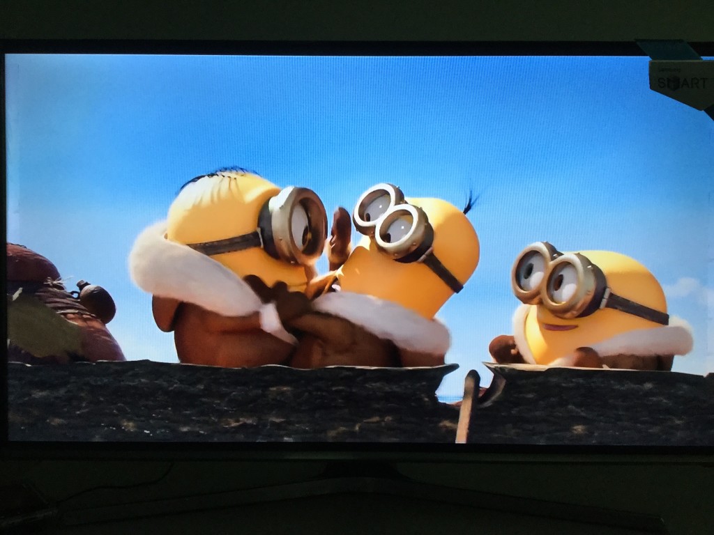 Samsung SmartTV YouTube Minions WiFi