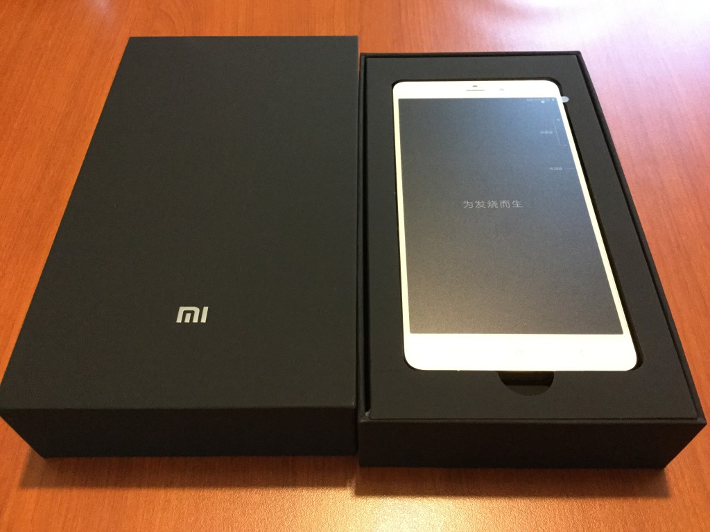 Xiaomi Mi Note Pro Box Opened phone in box