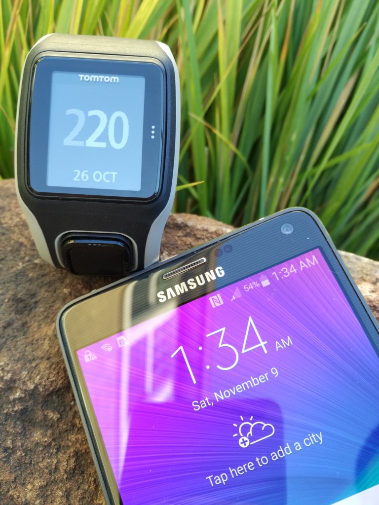 Samsung Note 4 and TomTom Multi-Sport Watch-1