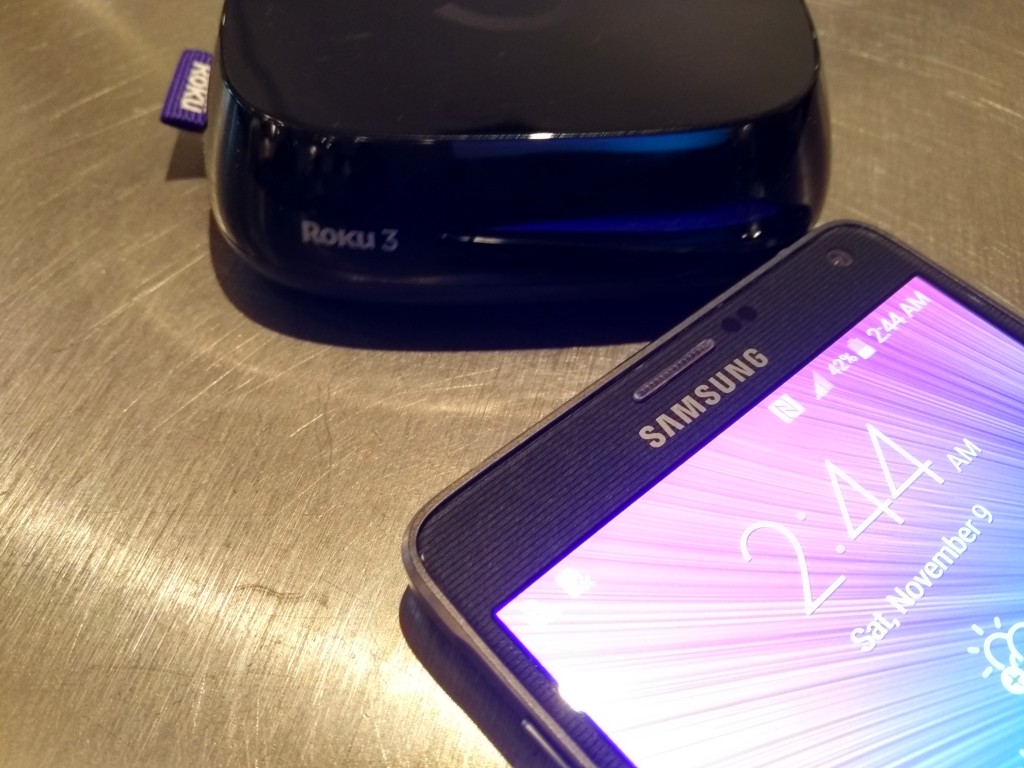 Sony Xperia 4 and Roku 3-1