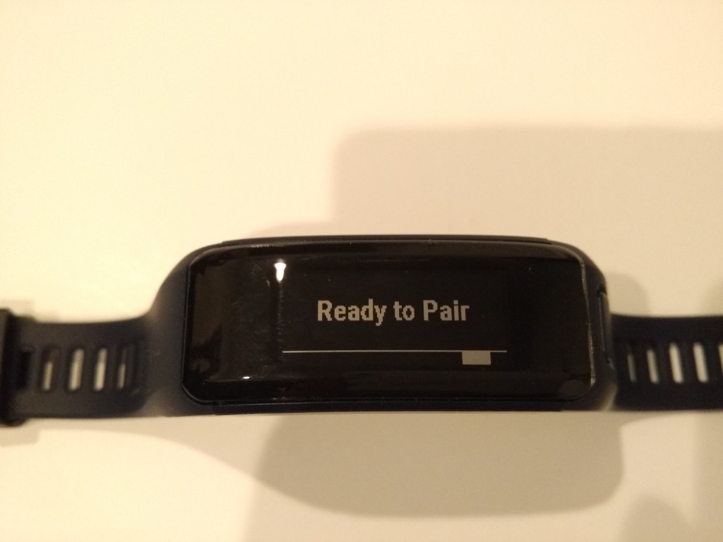 Garmin vivosmart HR unboxing-24