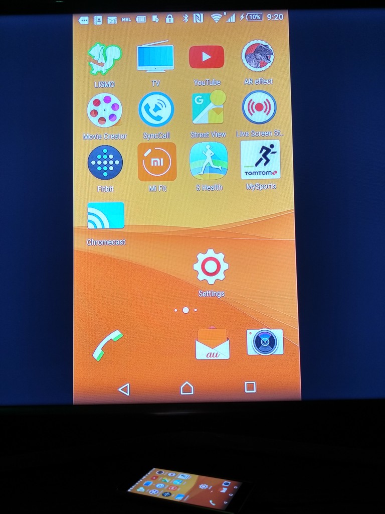 Sony Xperia Z4 MHL with Samsung Smart LED TV-1