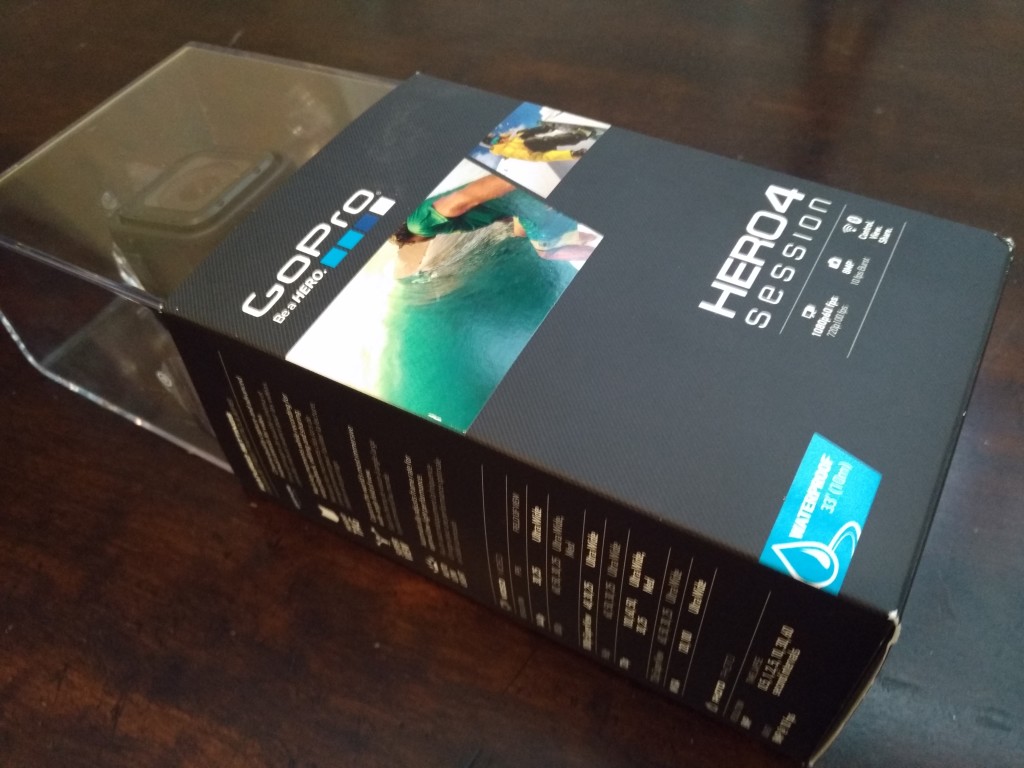 GoPro 4 Session Unboxing-01