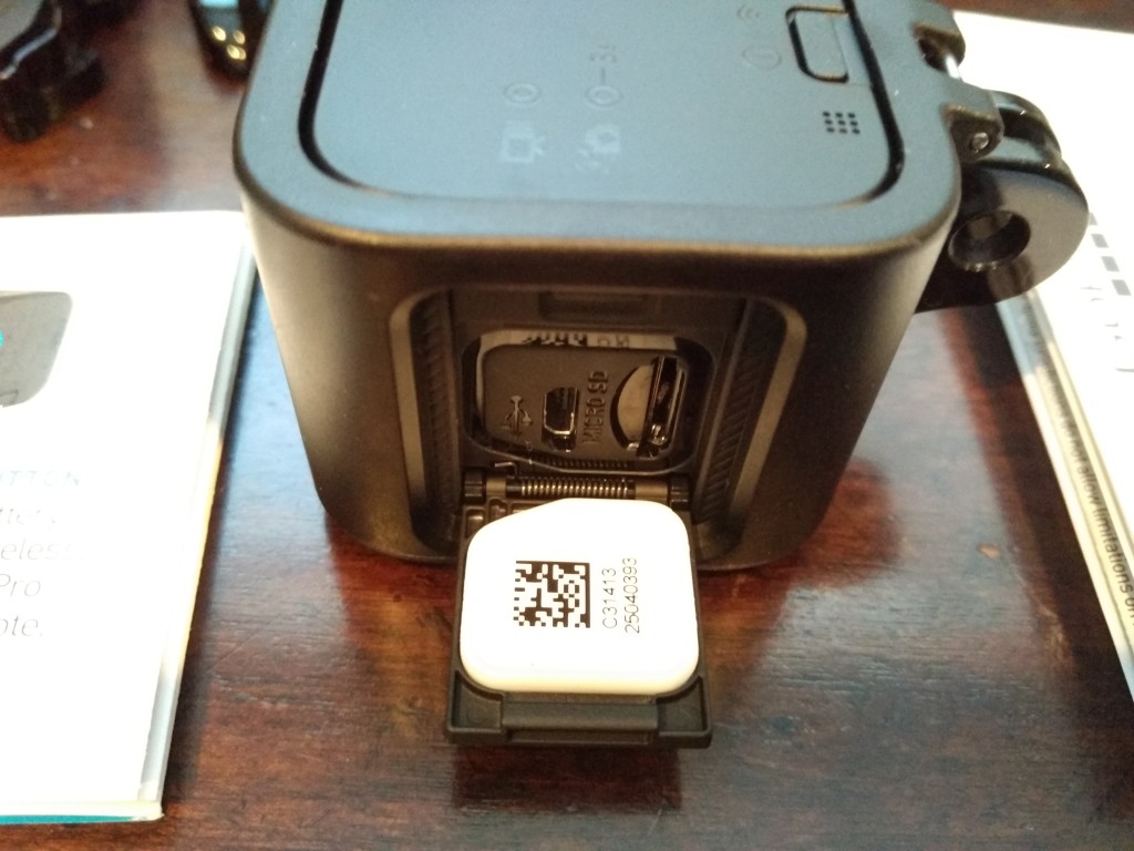 GoPro 4 Session Unboxing-62