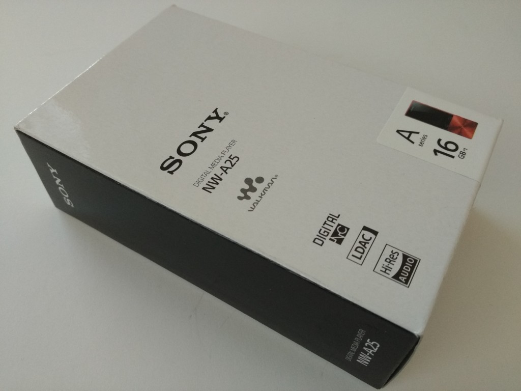 Sony Walkman A Series Opening-01