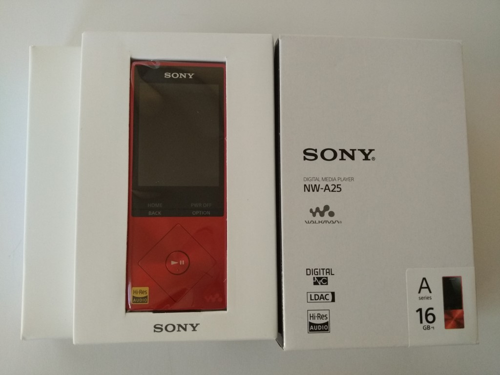 Sony Walkman A Series Opening-04