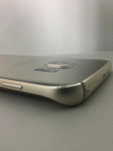 Close up of camera and top corner of Samsung Galaxy S6 Edge